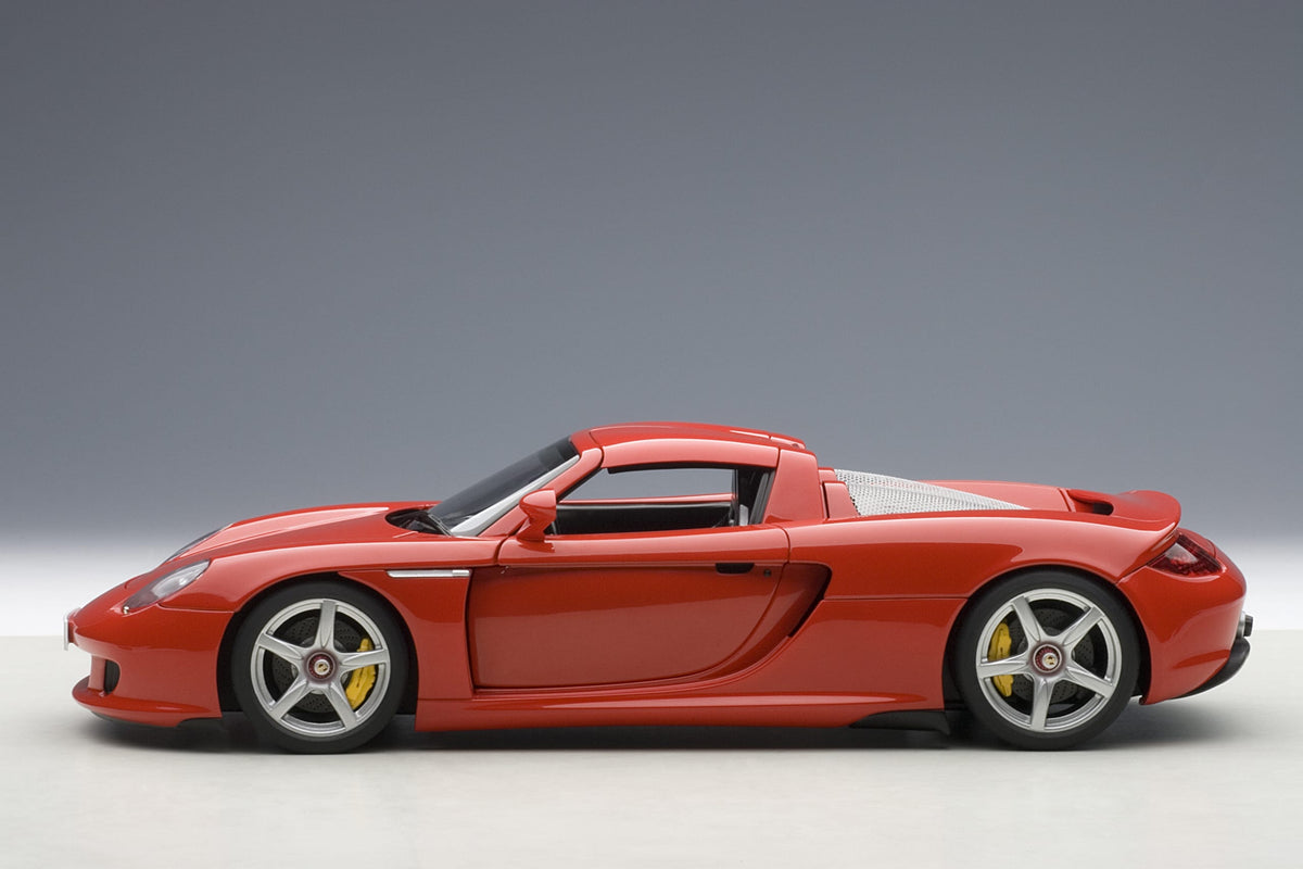 Porsche Carrera GT Guards Red AUTOart Millennium 1:18