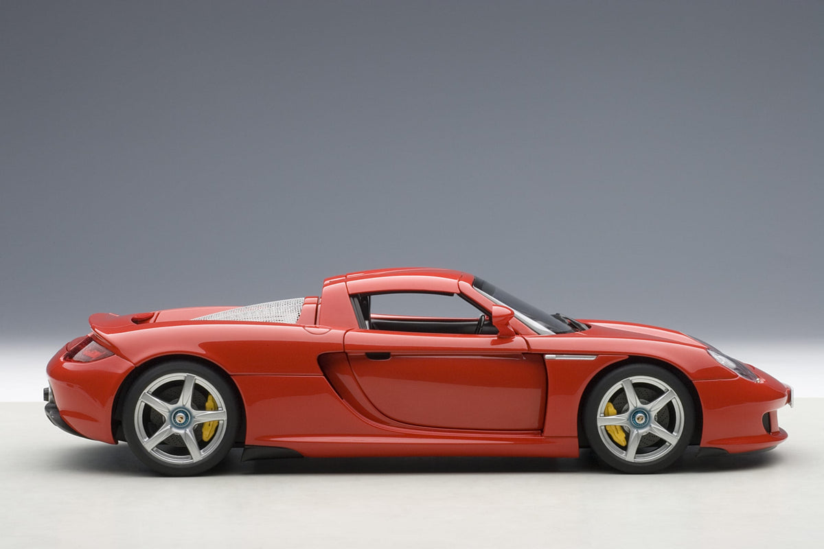 Porsche Carrera GT Guards Red AUTOart Millennium 1:18