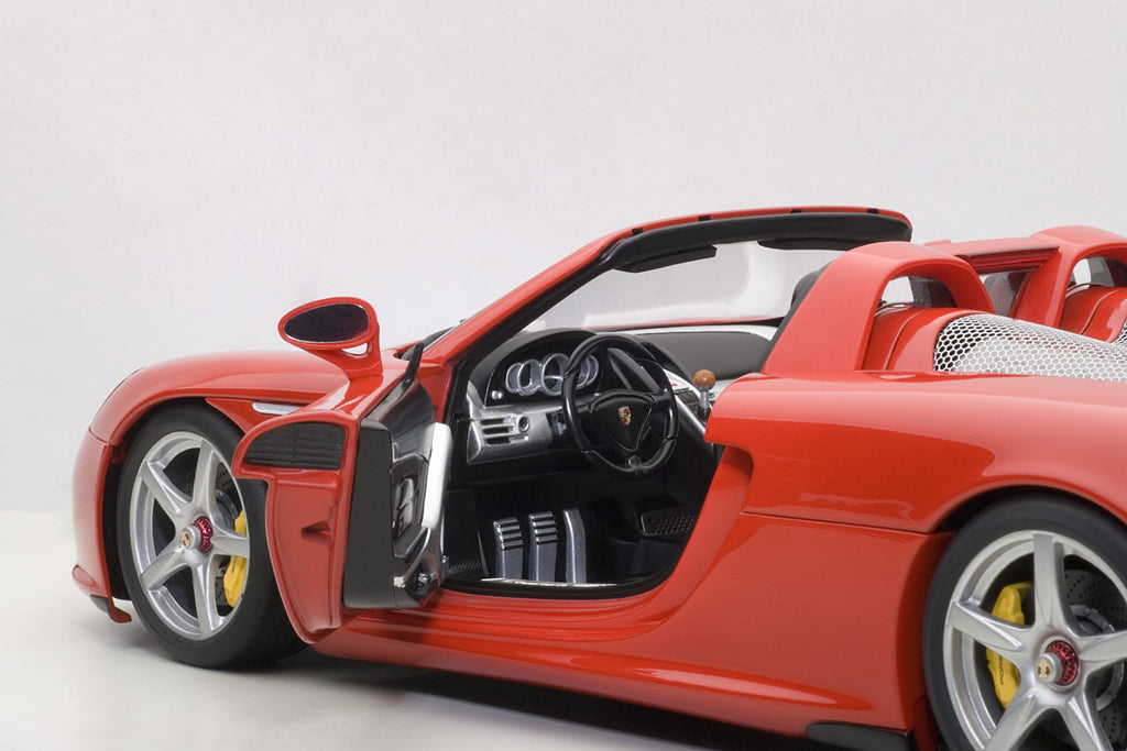 Porsche Carrera GT Guards Red AUTOart Millennium 1:18