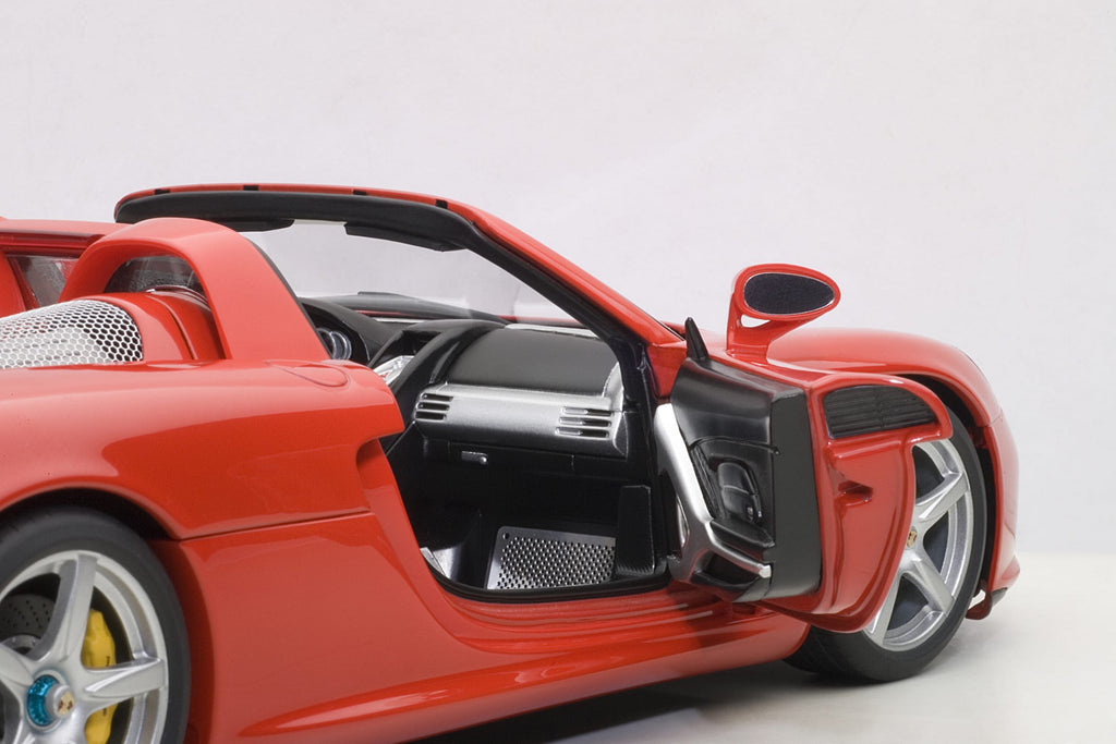 Porsche Carrera GT Guards Red AUTOart Millennium 1:18