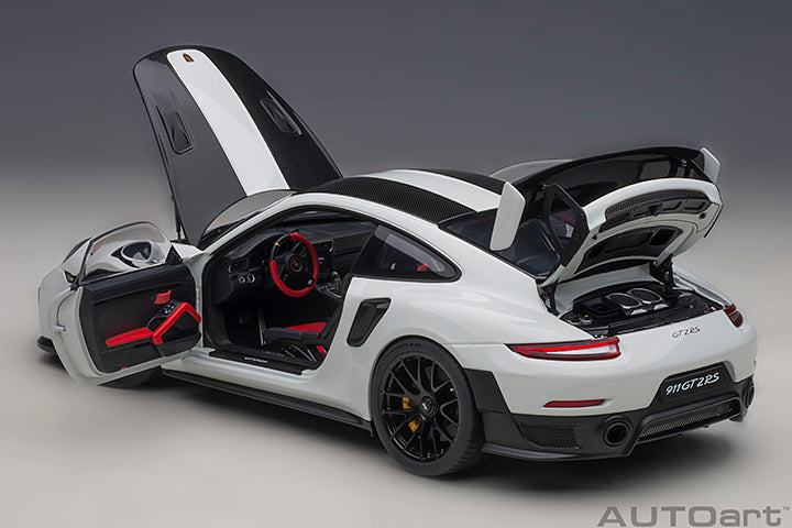 Porsche 911 991.2 GT2 RS w/ Weissach Pkg White 1:18 by AUTOart
