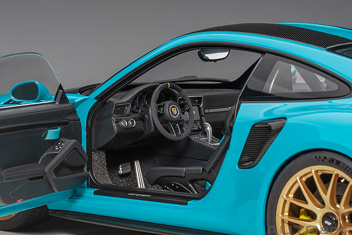 Porsche 911 991.2 GT2 RS w/ Weissach Pkg Miami Blue 1:18 by AUTOart