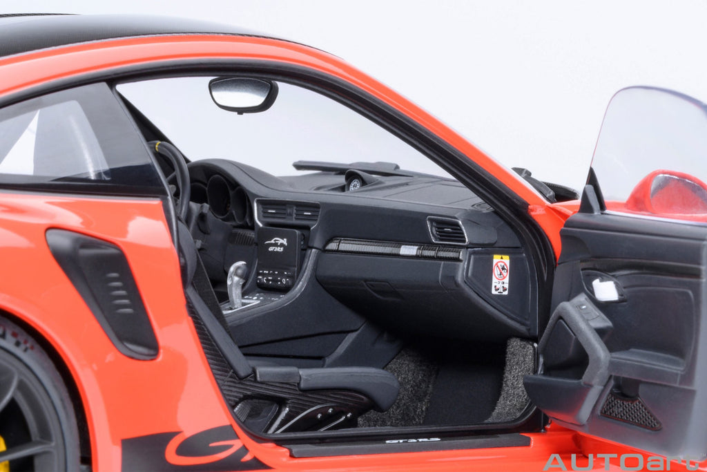 AUTOart Porsche 911 991.2 GT3 RS Weissach Lava Orange 1:18