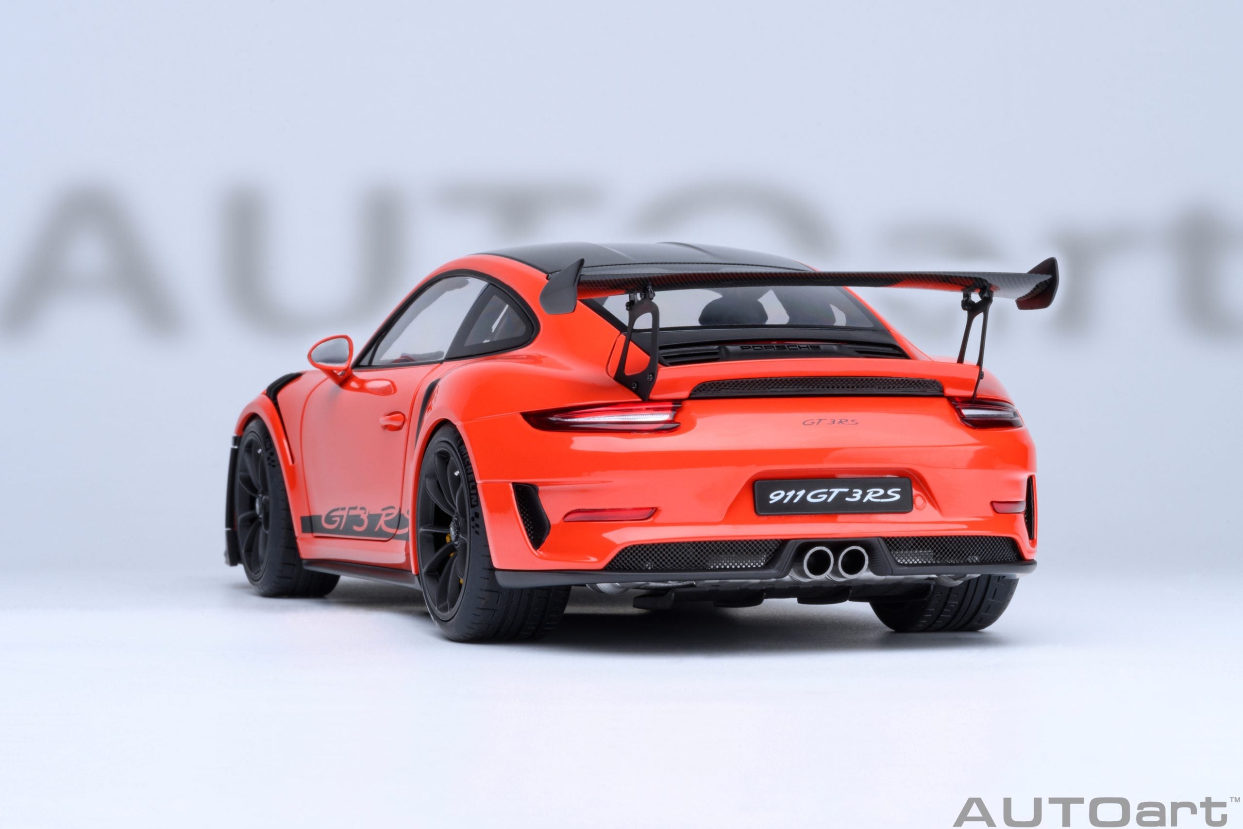 AUTOart Porsche 911 991.2 GT3 RS Weissach Lava Orange 1:18