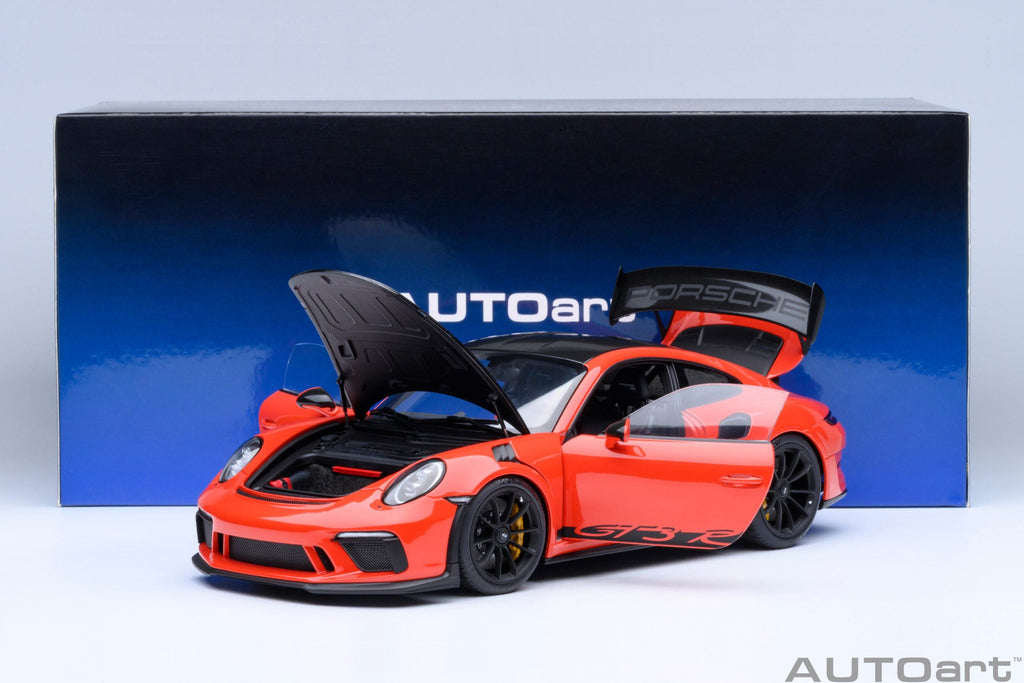 AUTOart Porsche 911 991.2 GT3 RS Weissach Lava Orange 1:18