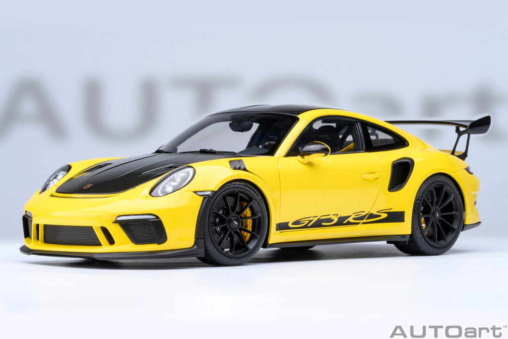 AUTOart Porsche 911 991.2 GT3 RS Weissach Racing Yellow 1:18