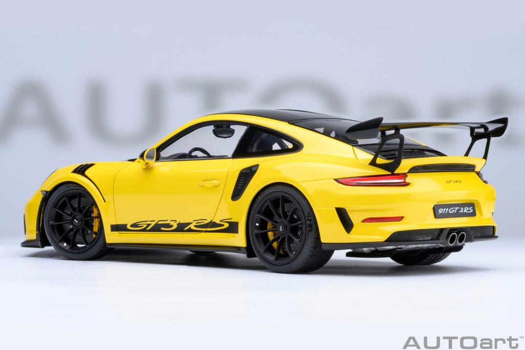 AUTOart Porsche 911 991.2 GT3 RS Weissach Racing Yellow 1:18