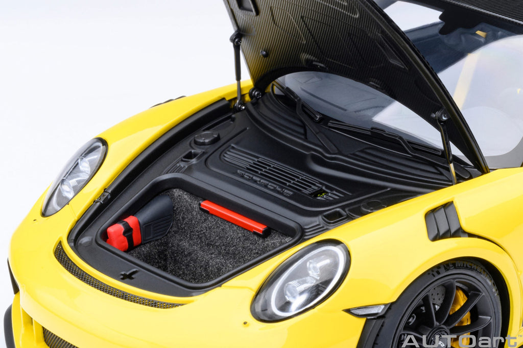 AUTOart Porsche 911 991.2 GT3 RS Weissach Racing Yellow 1:18