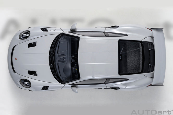 AUTOart Porsche 911 991.2 GT3 RS Chalk 1:18