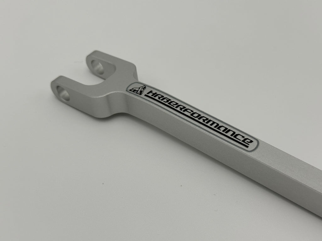 Detail BMW E46 330ci DSSR by HRBerformance