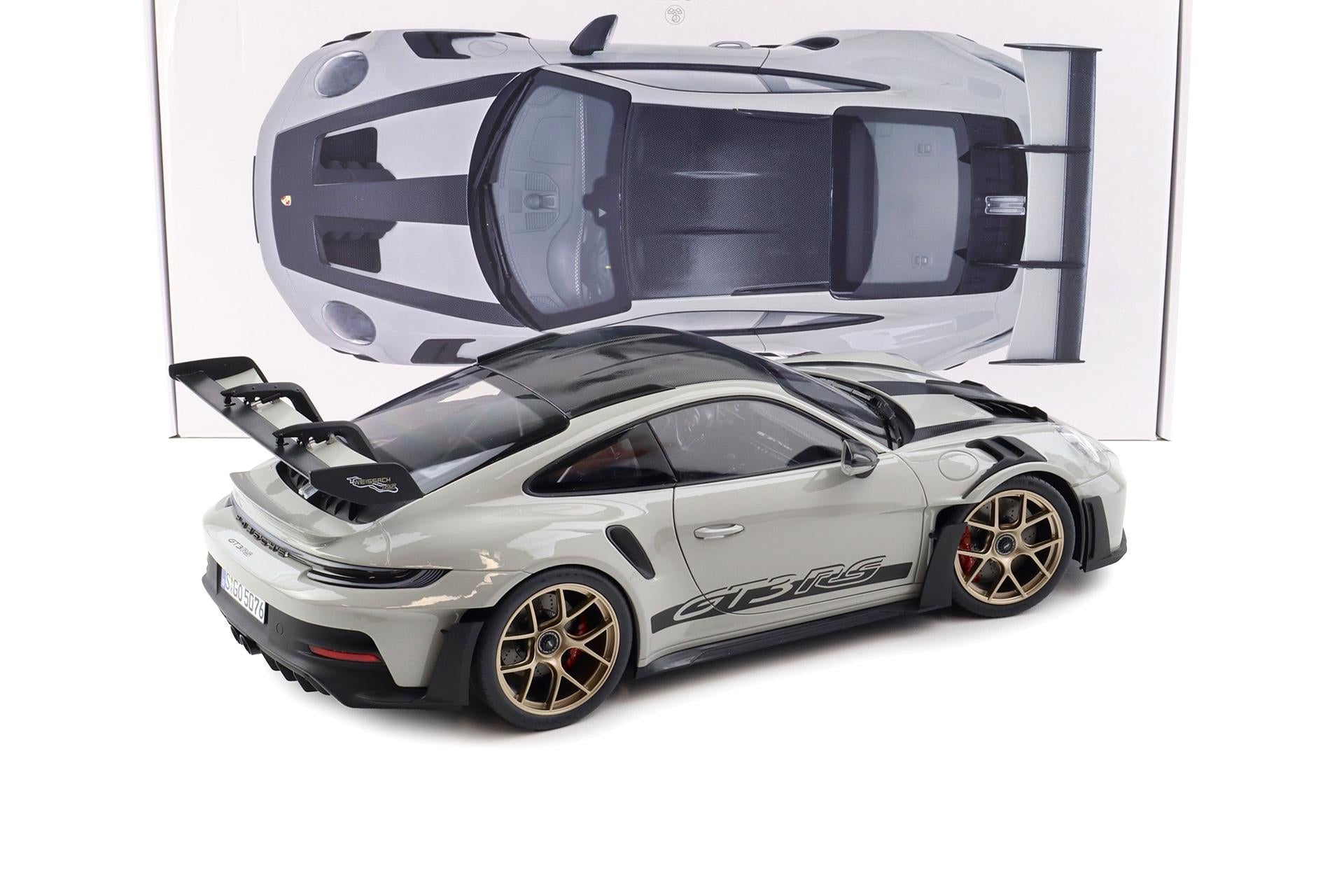 Norev 2022 Porsche 911 992 GT3 RS w/ Weissach Package Chalk (Crayon) 1:12