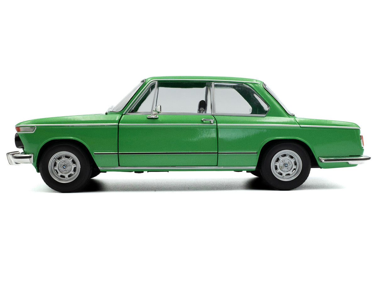 1971 BMW 1602 Taiga Green Metallic 1/18 Diecast Model Car by Solido-3